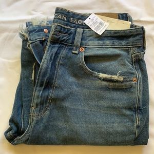 American eagle mom jeans